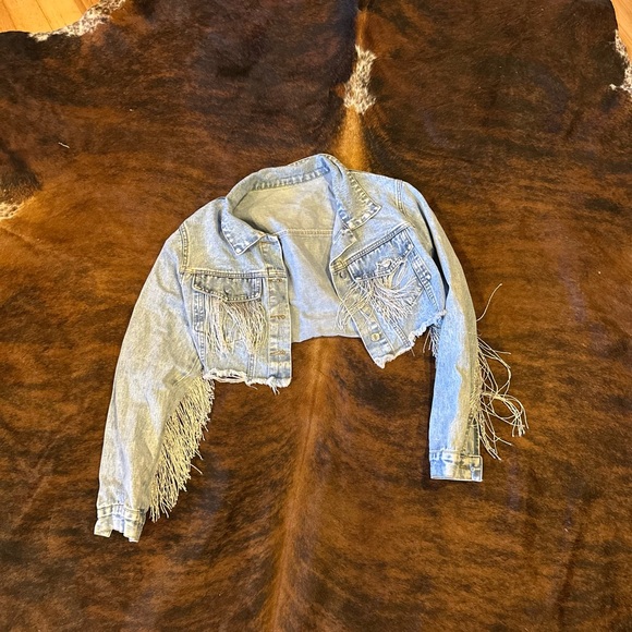 Fringe Cropped Jean Jacket- size M - Picture 1 of 2